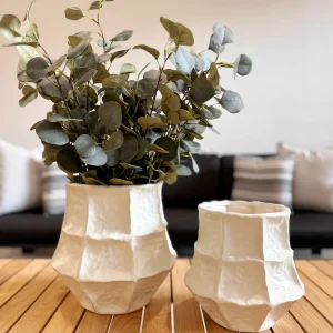 Jarrones Decorativos Blancos de Marmolina - 2 Tamaños