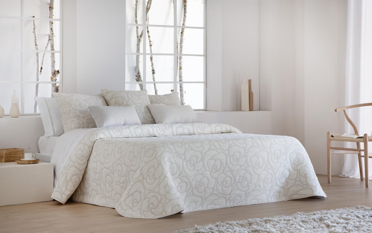 Colcha Piqué Reversible Loto Beige JVR