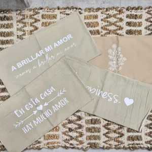 Funda 50×25 beige estampada